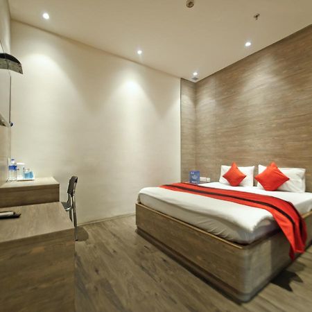 Oyo 8628 Blue Oceans Hotels & Resorts Ченнаи Экстерьер фото